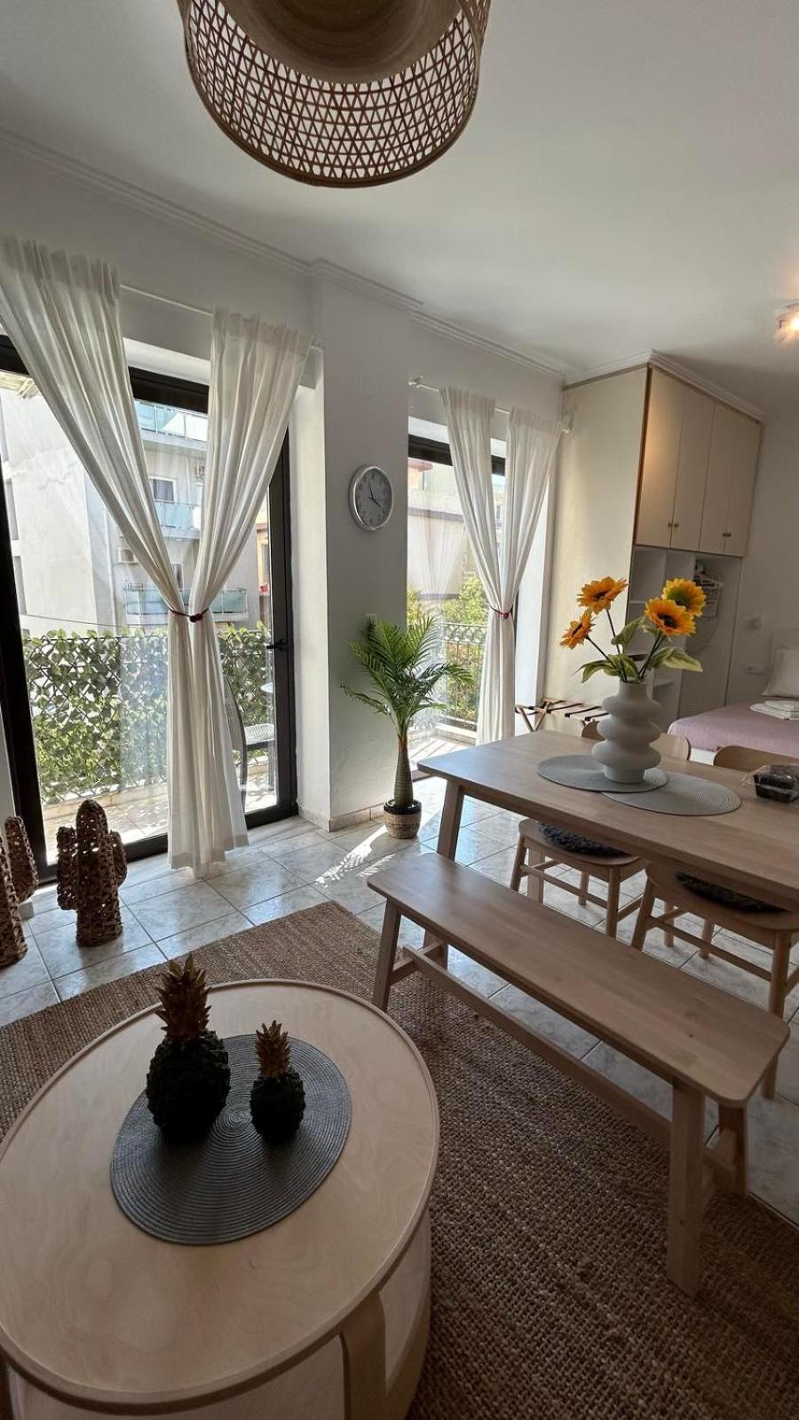 Lustitia Appartement Agios Andonios  Екстер'єр фото